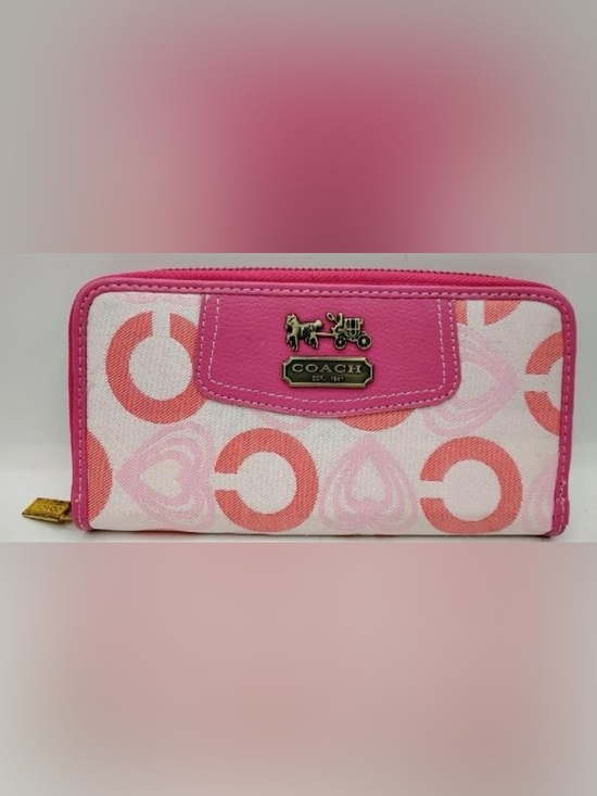 Coach Other - Coach Pink and White C🩷 Signature Zip Pouch